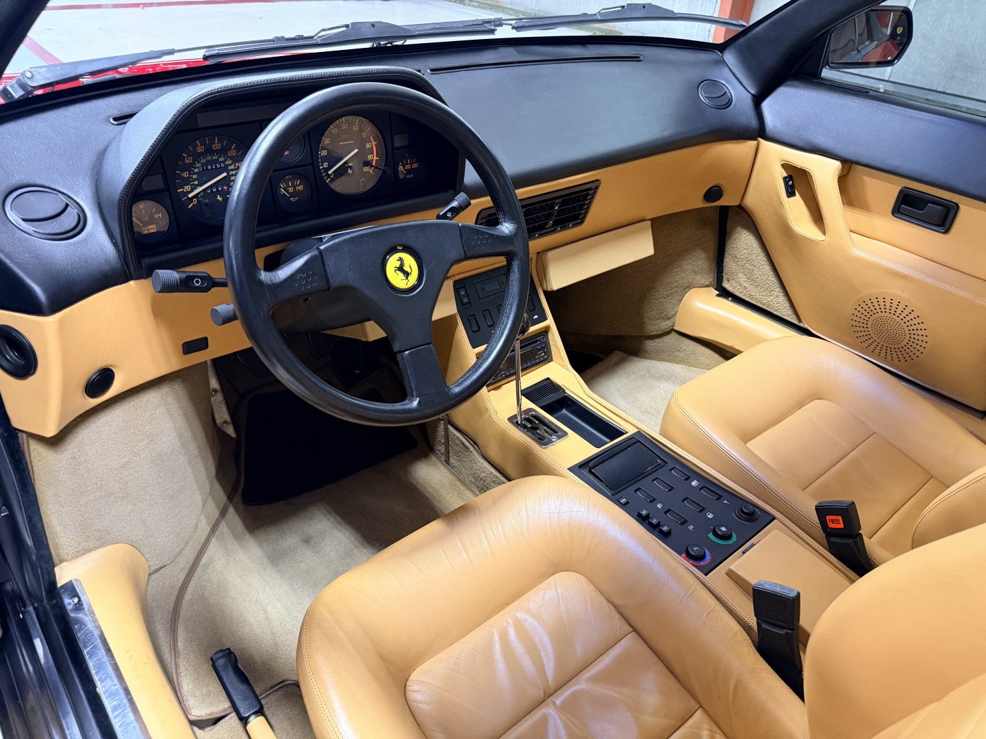 1989 Ferrari Mondial - Photo 77