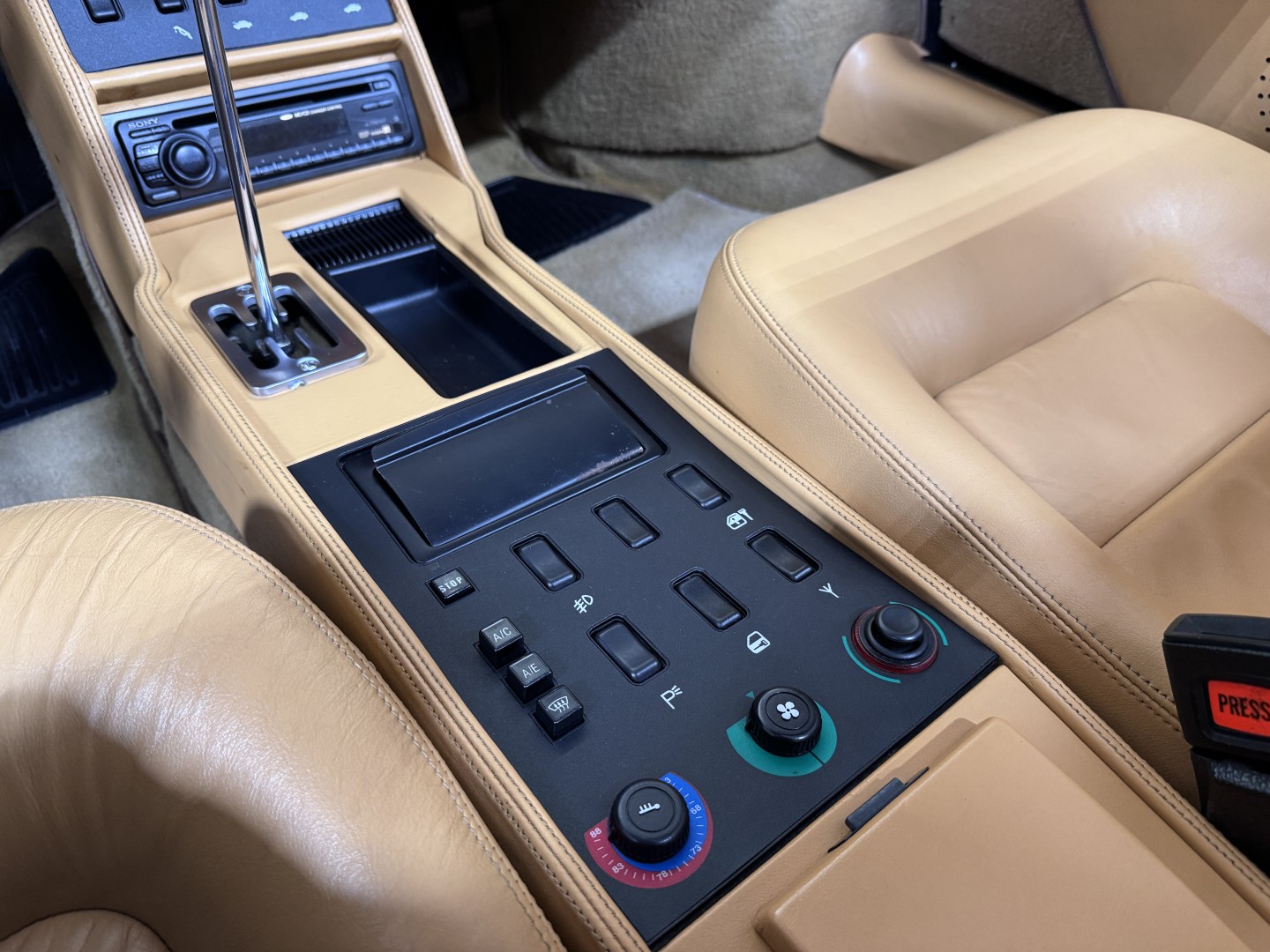 1989 Ferrari Mondial - Photo 91