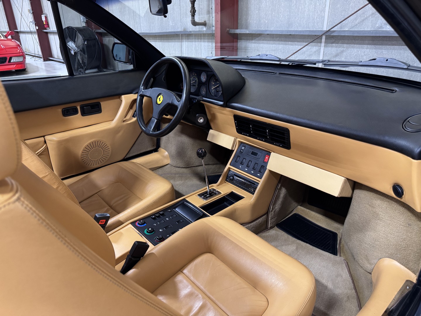 1989 Ferrari Mondial - Photo 95