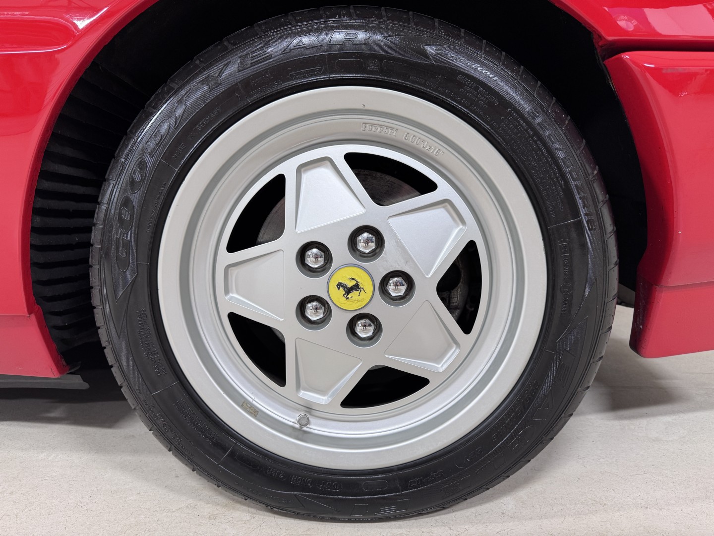 1989 Ferrari Mondial - Photo 28